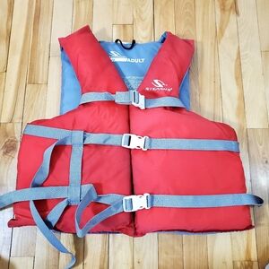 Adult Stearns Fluid Life Jacket
